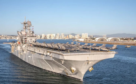 ABD ordusu: 3 bin 500 personel taşıyan amfibi hücum gemisi USS Tripoli Orta Doğu'da