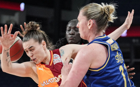 Fenerbahçe Galatasaray'ı yenerek şampiyon oldu