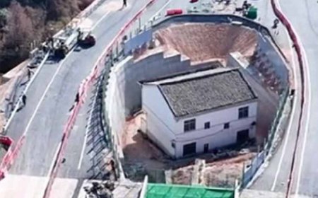 Evinden Taşınmayı Kabul Etmedi! Otoyolun Ortasında Yaşayan Adam Şaşkına Çevirdi