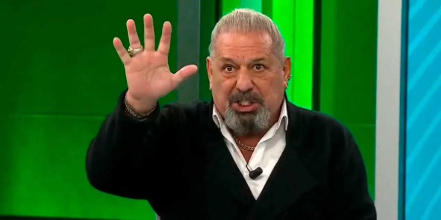 Erman Toroğlu: İki defa dayak yedin akıllanmıyorsun!