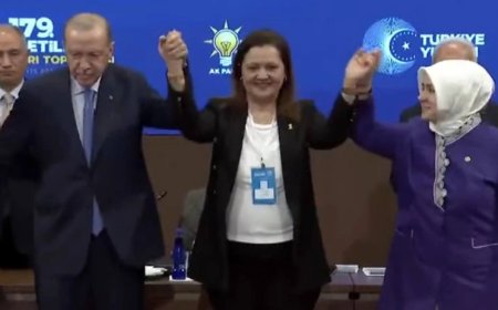Cumhurbaşkanı Erdoğan Duyurdu: Afyonkarahisar Belediye Başkanı Burcu Köksal AK Parti’ye Katıldı